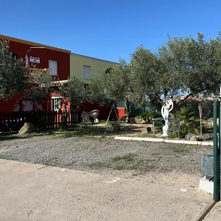 Casa Ubi Apartment